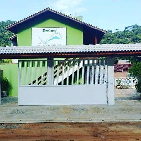 Montanhas Bem Te VI Hotel Caraguatatuba Exterior foto